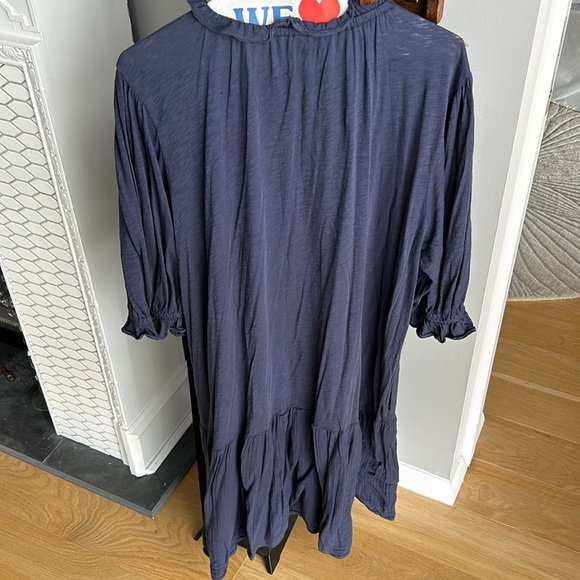 ANTHROPOLOGIE VELVET by Graham and Spencer Women's Navy Blue Ruffle Detail Dress - Picture 4 of 8